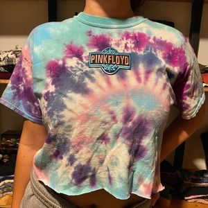 *SOLD VIA INSTAGRAM* Pink Floyd Cropped Shirt